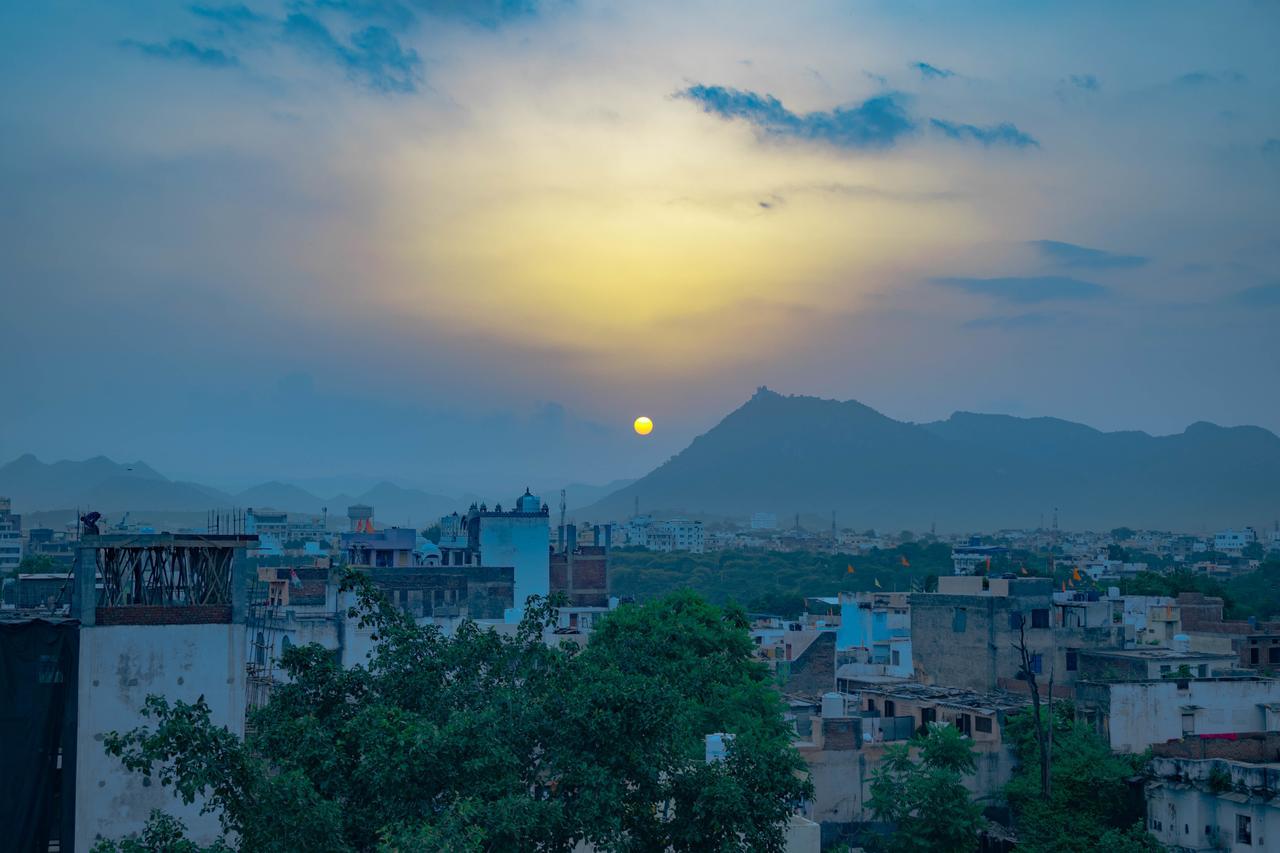 The Hostel Crawl Udaipur Buitenkant foto