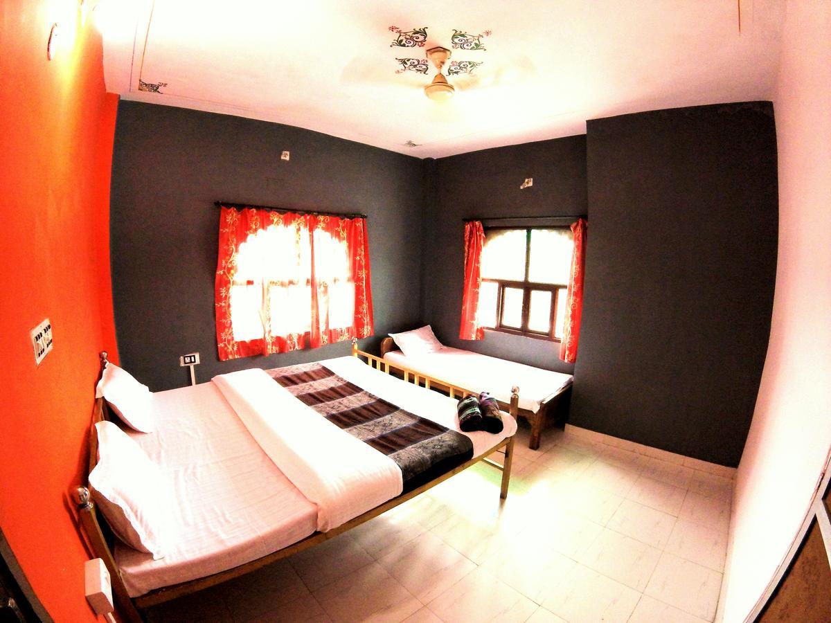 The Hostel Crawl Udaipur Buitenkant foto